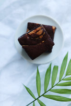 Load image into Gallery viewer, Peanut Butter Brownie – Box of 9