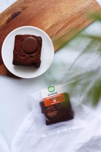 Load image into Gallery viewer, Double Chocolate Brownie GF - Box of 9
